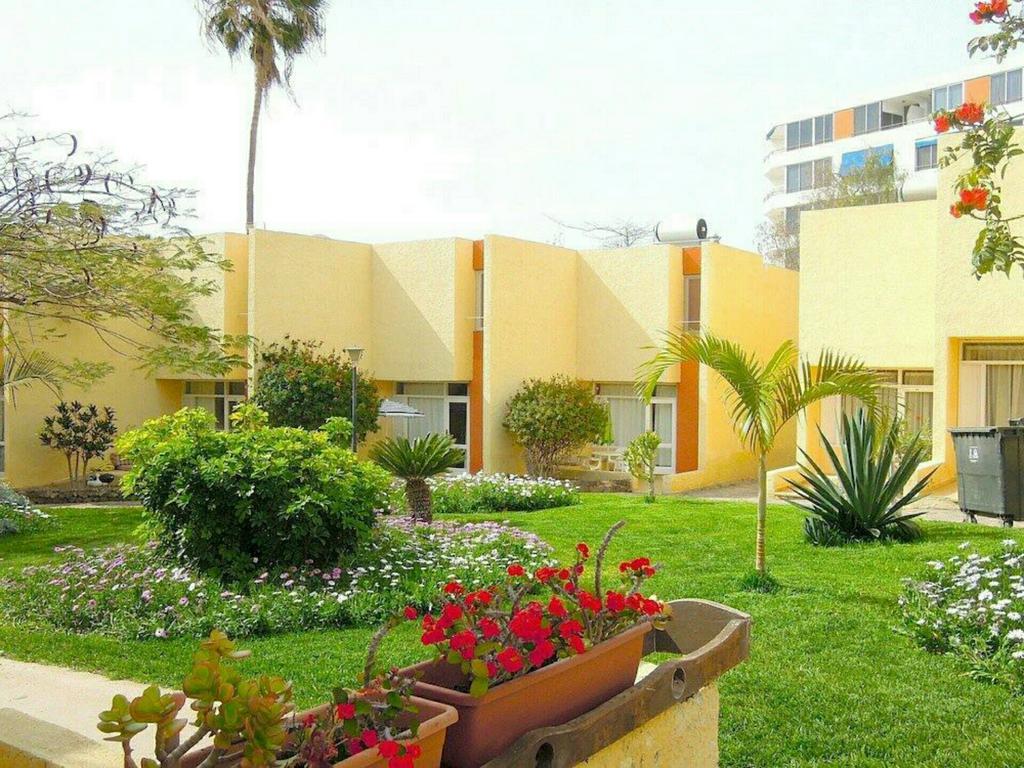 Duplex El Cortijo, Lasamericas 美洲海滩 外观 照片